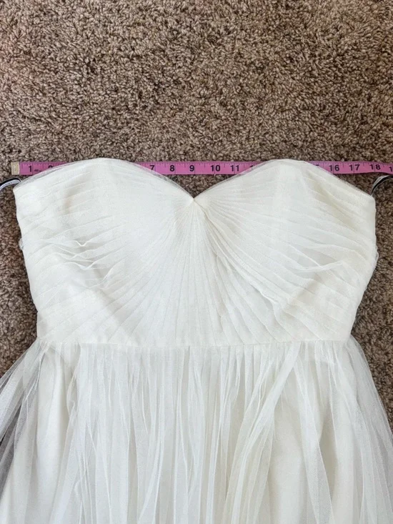 Jenny Yoo Strapless Ivory Tulle Gown - Picture 12 of 12